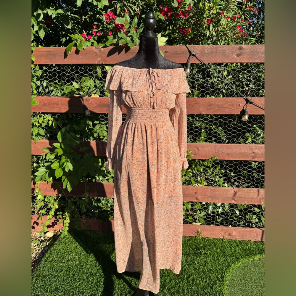 Promesa Peach Floral Off-Shoulder Maxi Dress